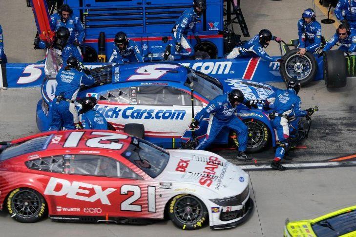 Kyle Larson returns to Kansas hoping to end a 32-race drought at a place where he's won three times