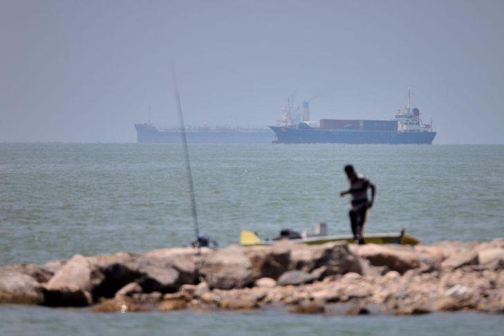 U.S. military says it struck 10 targets in Iran as ceasefire is strained