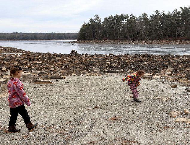 Financial uncertainty threatens future of Killingly Pond